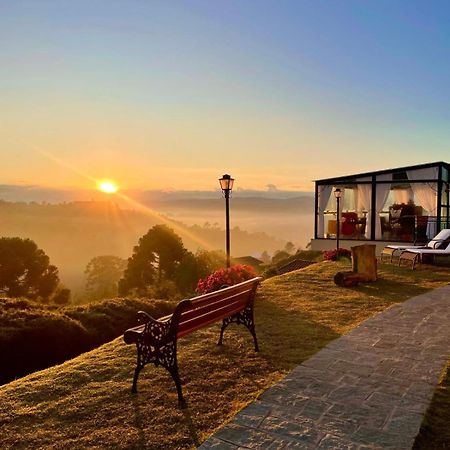 Pousada Ville Le Mont - Campos Do Jordao Bagian luar foto